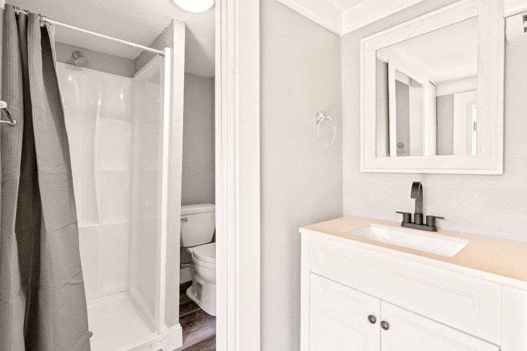 Photo of Bathroom in Brooksville