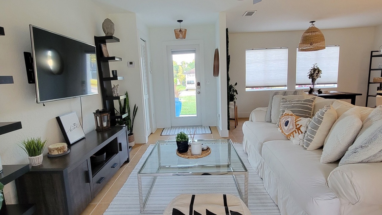 Photo of Bedroom in Golden Gate