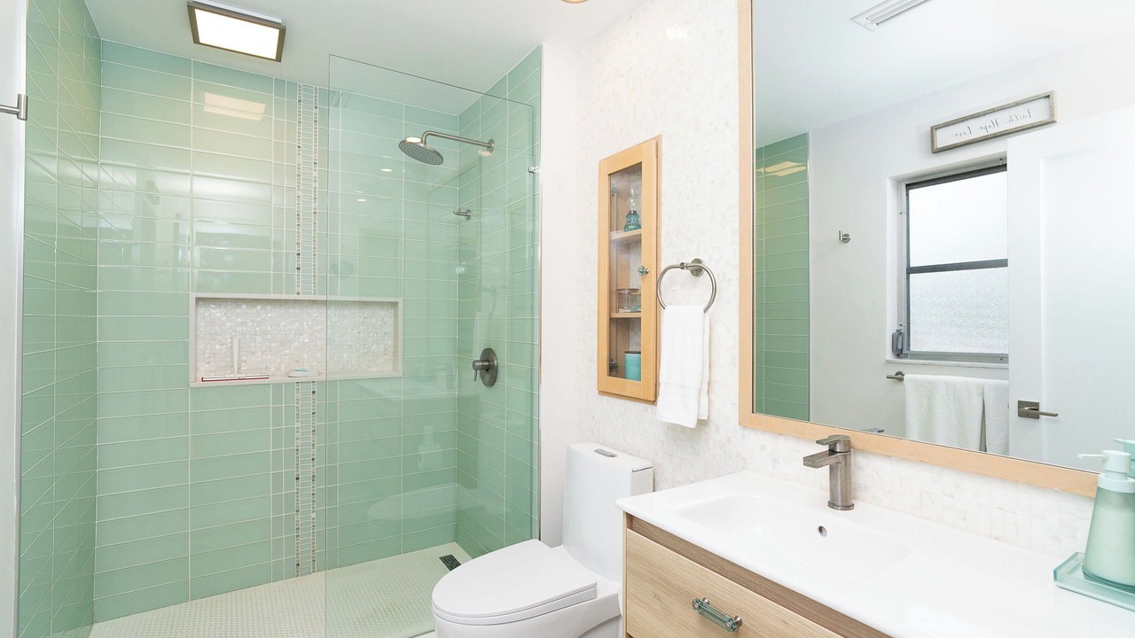 Photo of Bathroom in Englewood