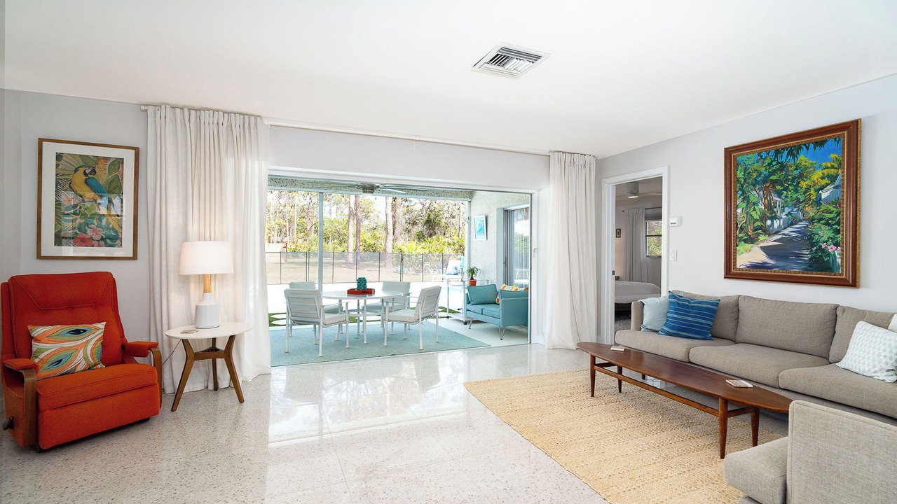 Photo of Livingroom in Englewood