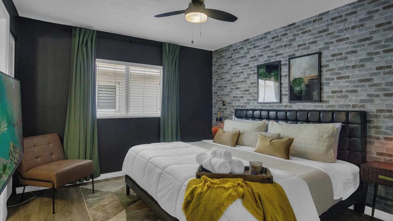 Photo of Bedroom in Oakford Park