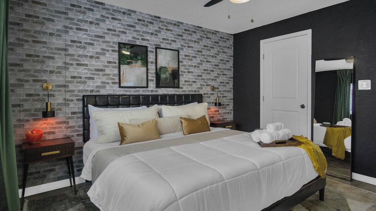 Photo of Bedroom in Oakford Park