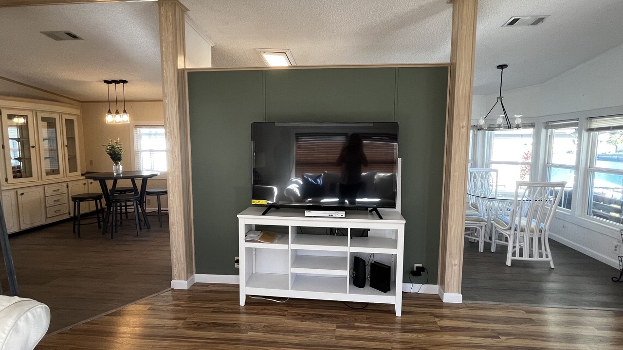 Photo of Bedroom in Signal Cove