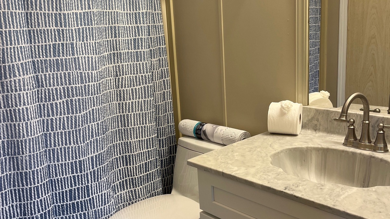 Photo of Bathroom in Signal Cove