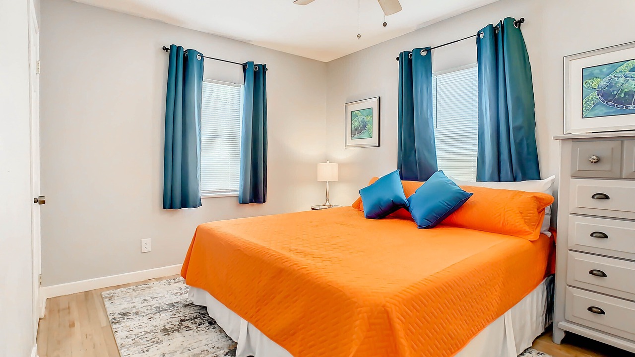 Photo of Bedroom in United Central
