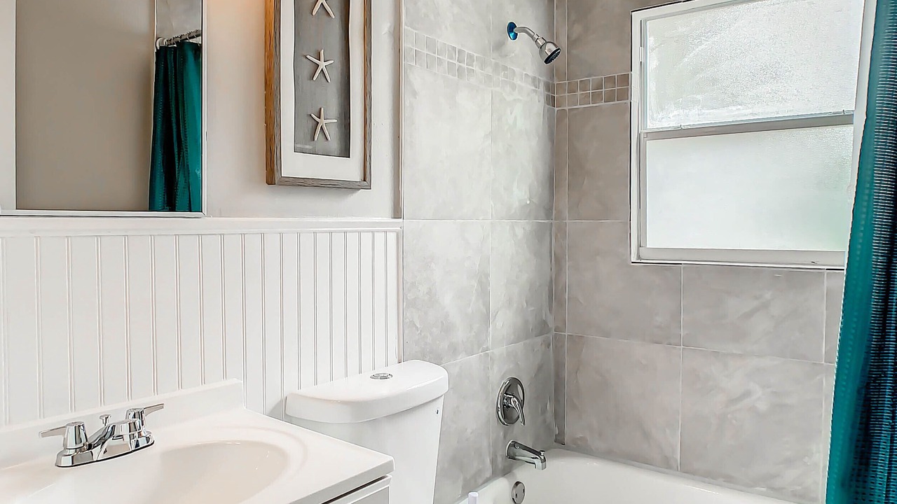 Photo of Bathroom in United Central