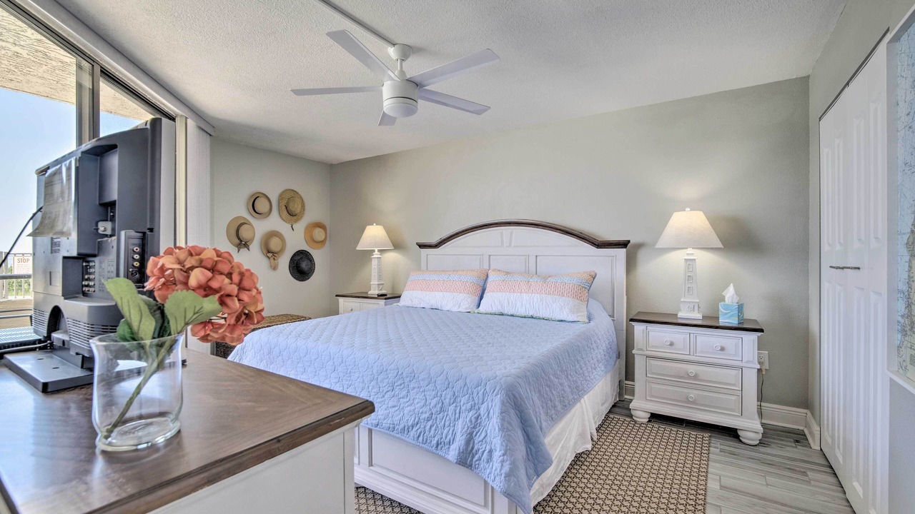 Photo of Bedroom in Hudson