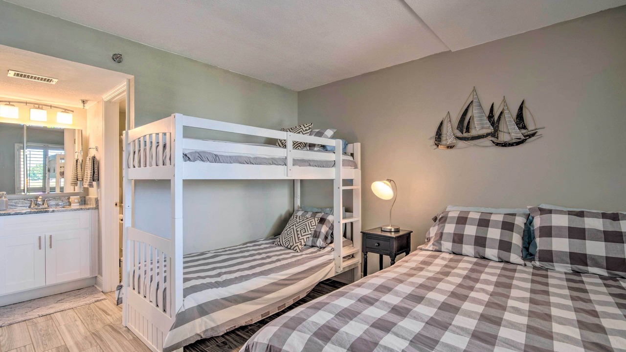Photo of Bedroom in Hudson