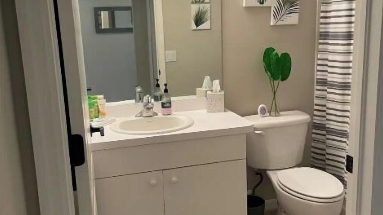 Photo of Bathroom in Biggar