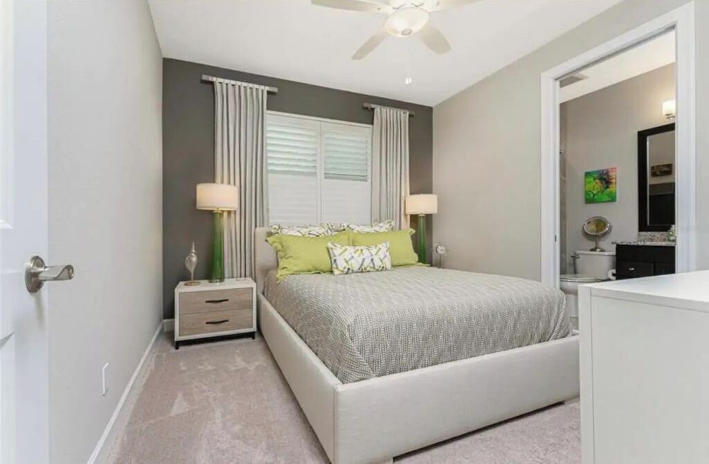 Photo of Bedroom in Burnt Store Isles