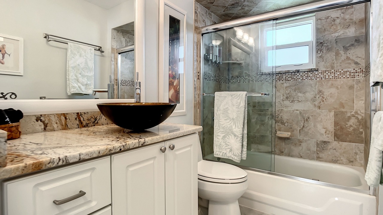 Photo of Bathroom in Horton Shores