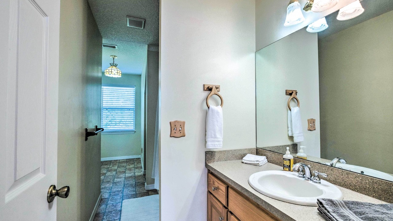 Photo of Bathroom in Edgar