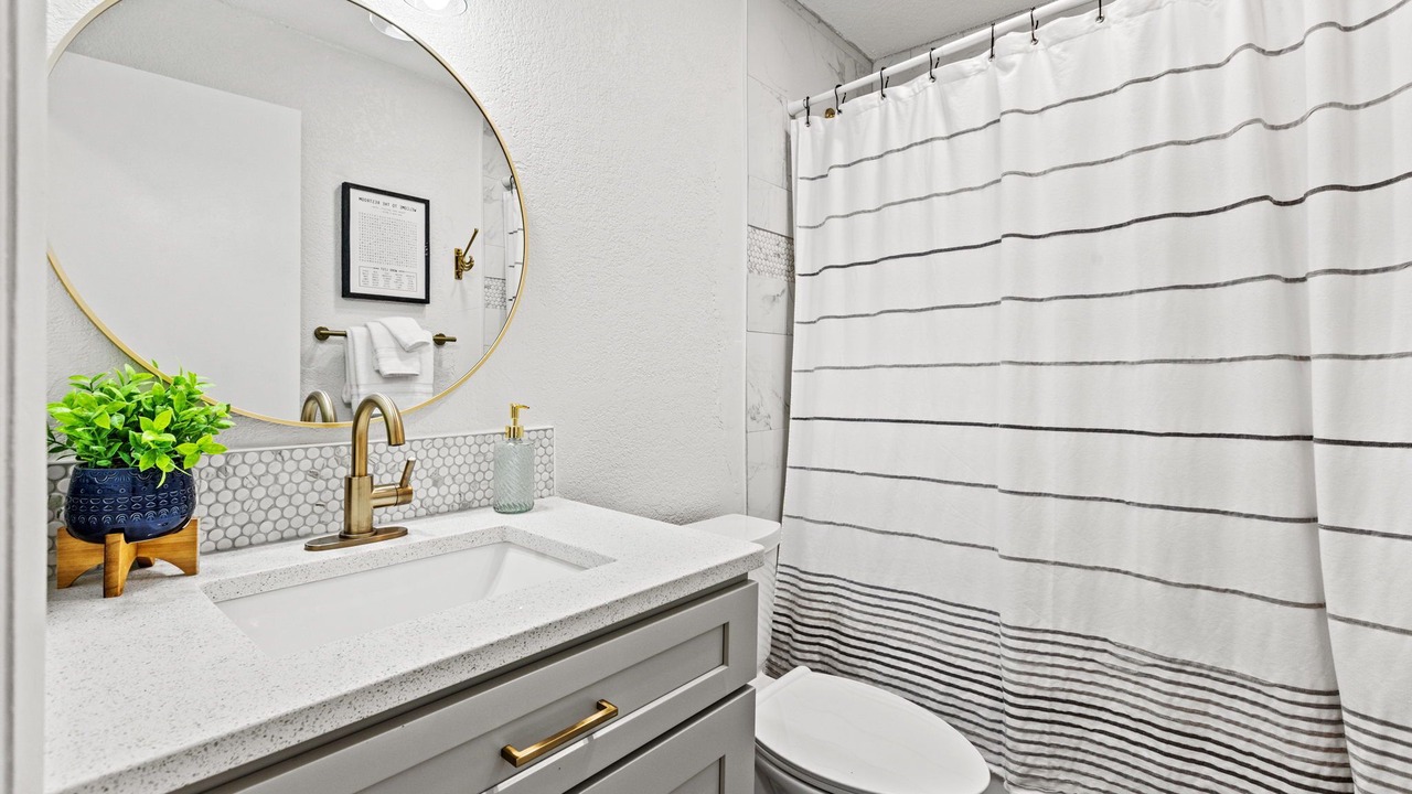 Photo of Bathroom in Seminole