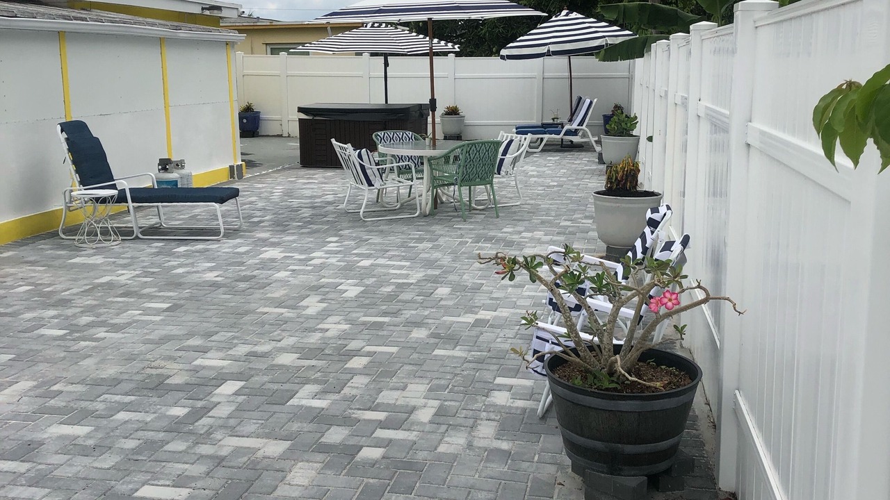 Photo of Outdoor in West Palm Beach