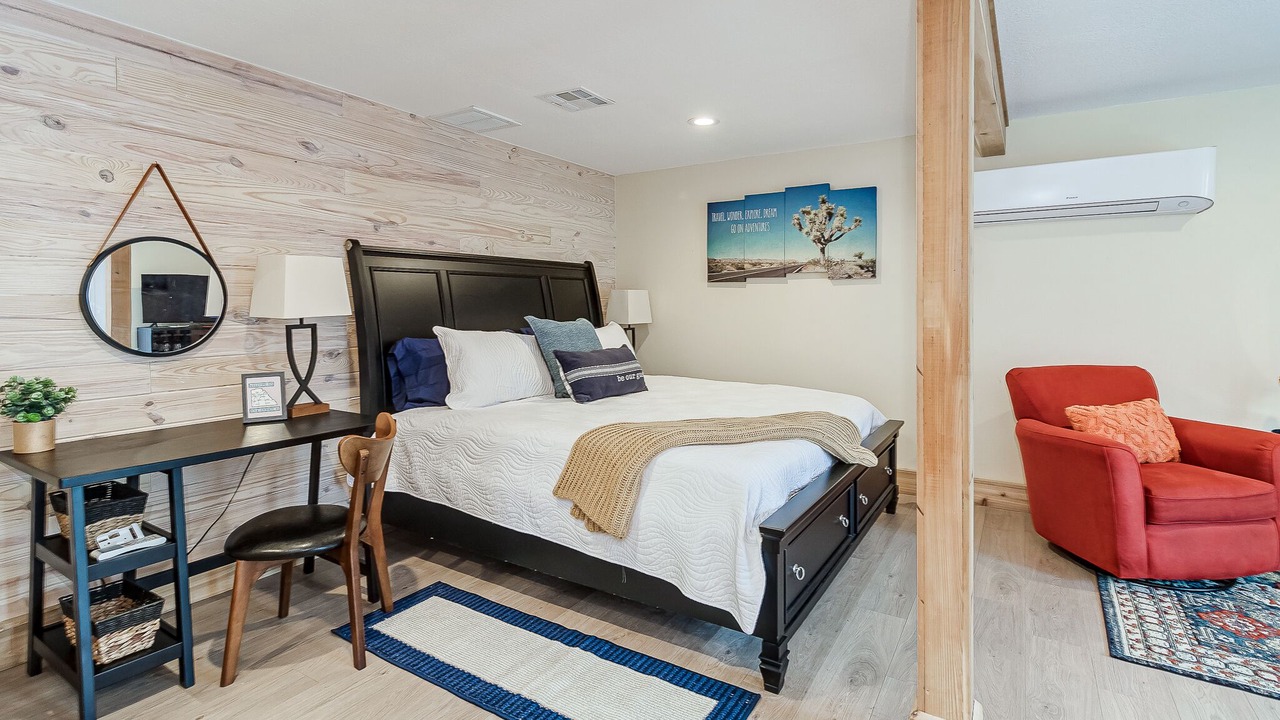 Photo of Bedroom in Lakeland