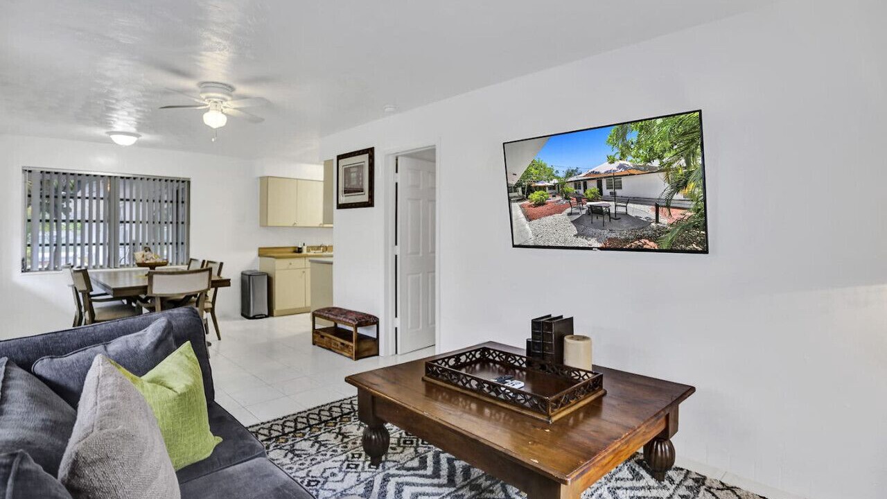 Photo of Livingroom in Victoria Park