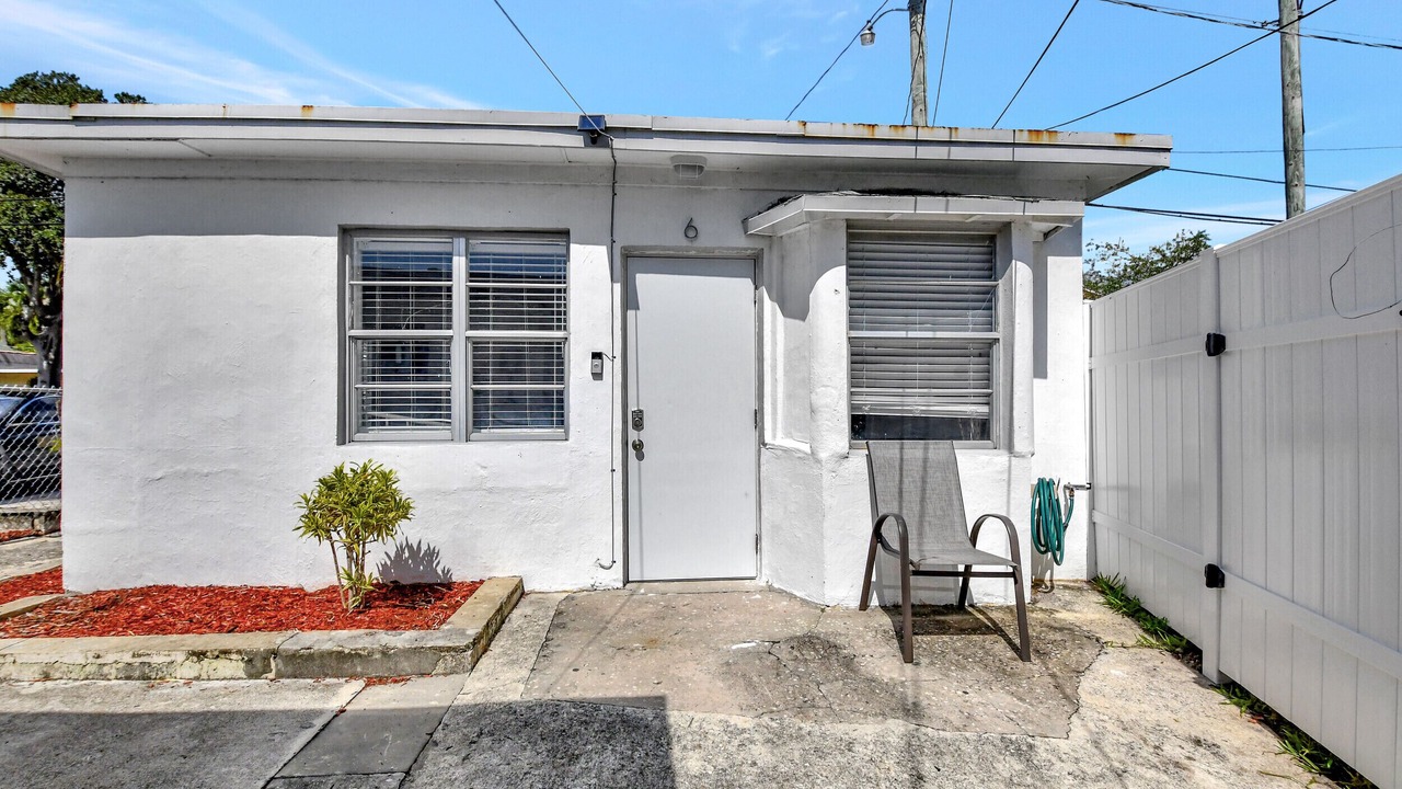 Photo of Outdoor in Pineapple Grove Arts District