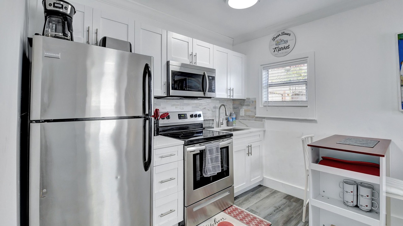 Photo of Kitchen in Pineapple Grove Arts District