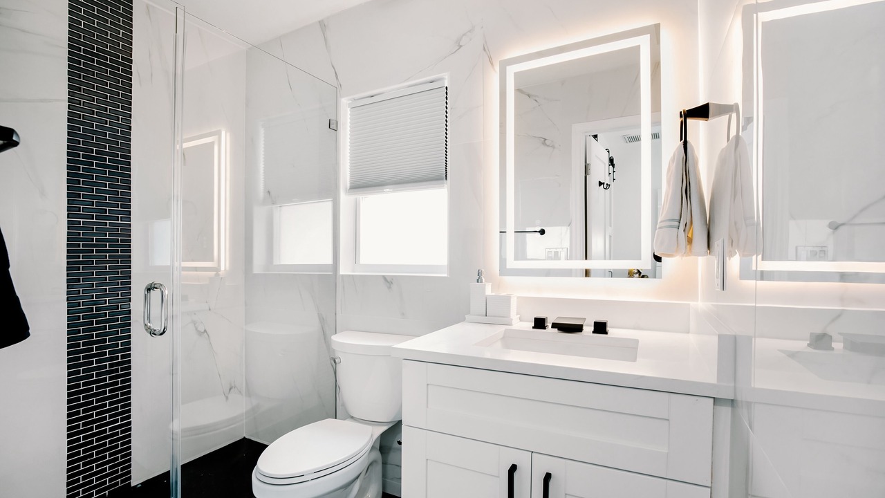 Photo of Bathroom in East Naples