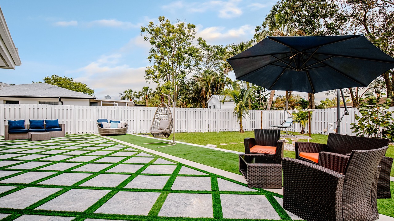 Photo of Patio Balcony in East Naples