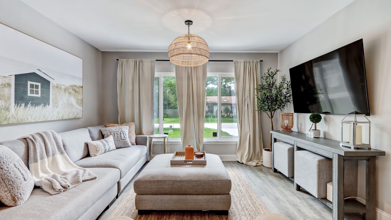 Photo of Livingroom in Dolphin's Cove