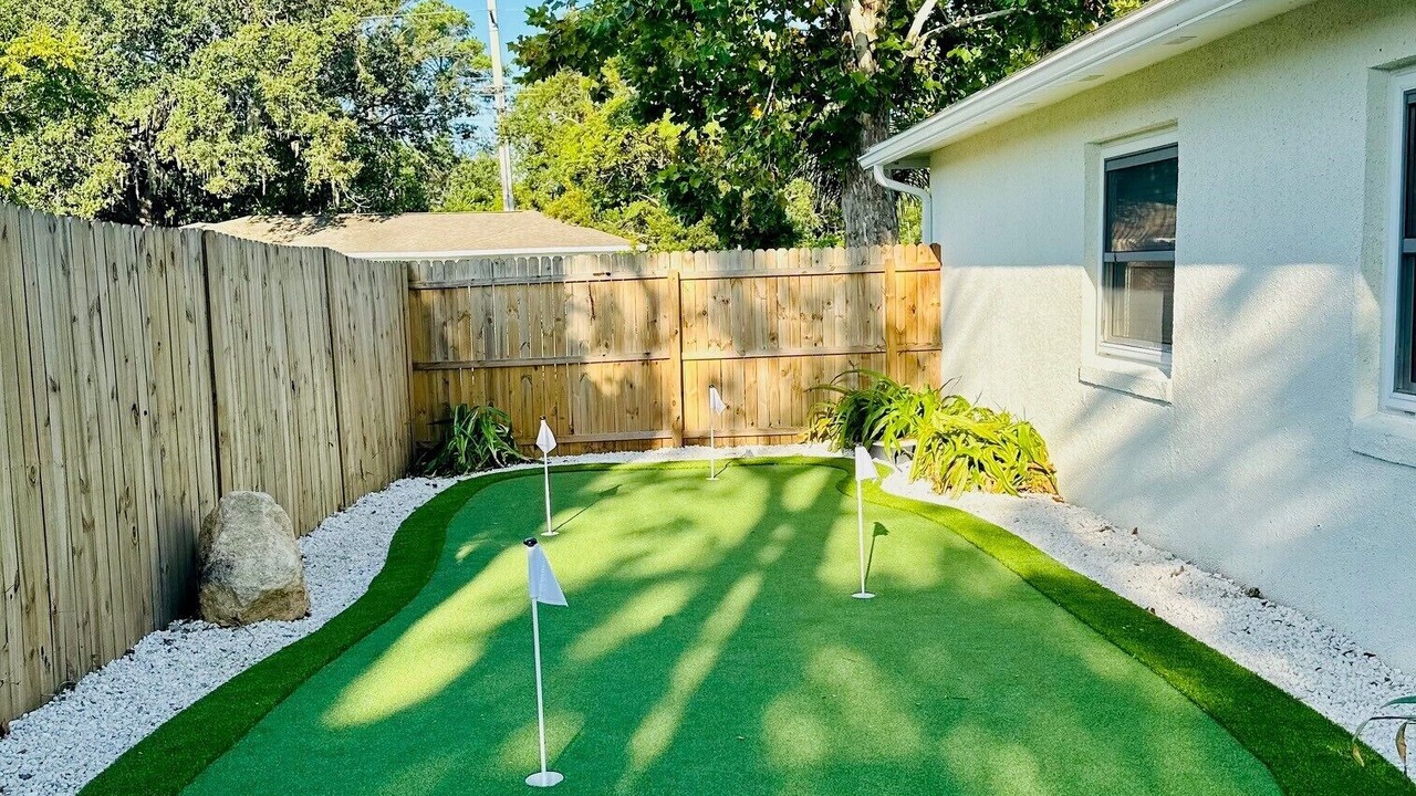 Photo of Outdoor in Dolphin's Cove