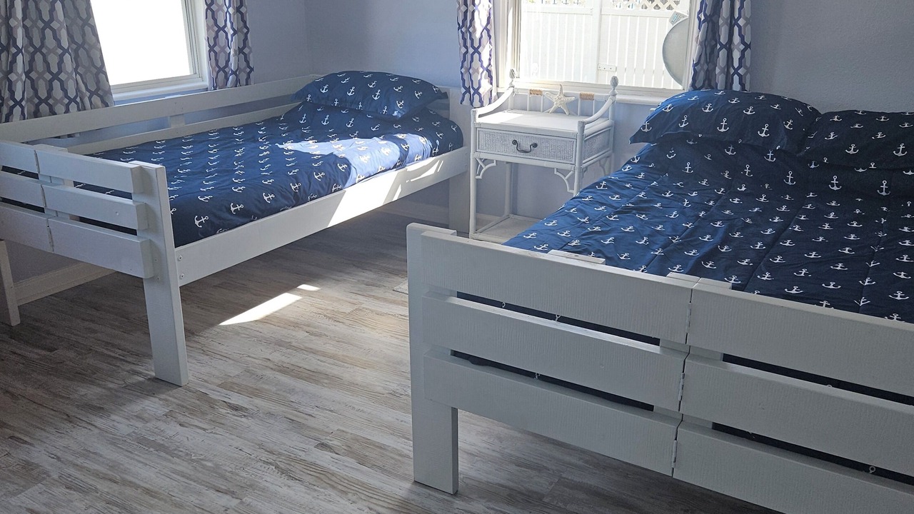 Photo of Bedroom in Signal Cove