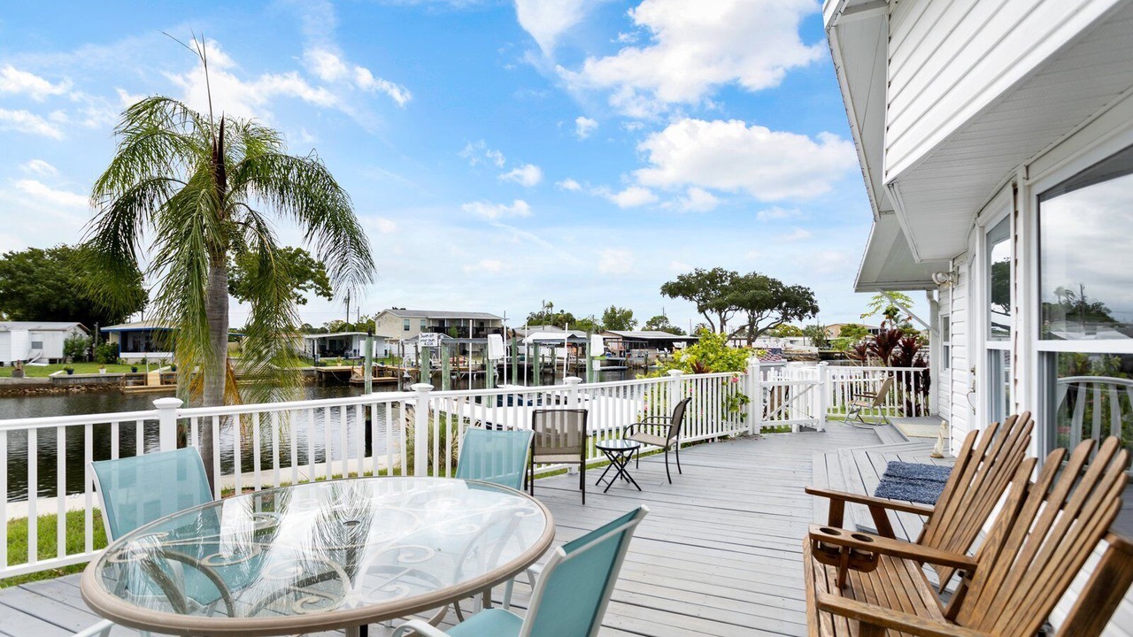 Photo of Outdoor in Signal Cove