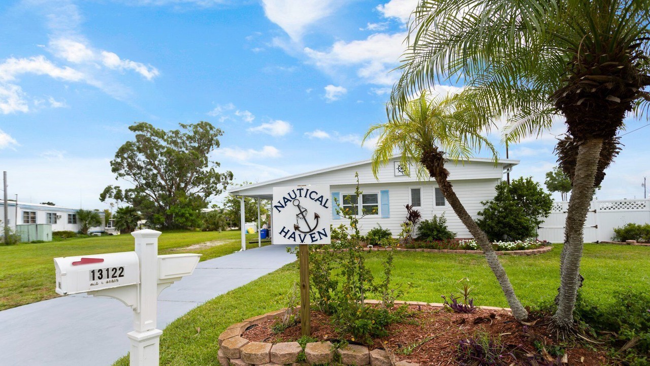 Photo of Outdoor in Signal Cove