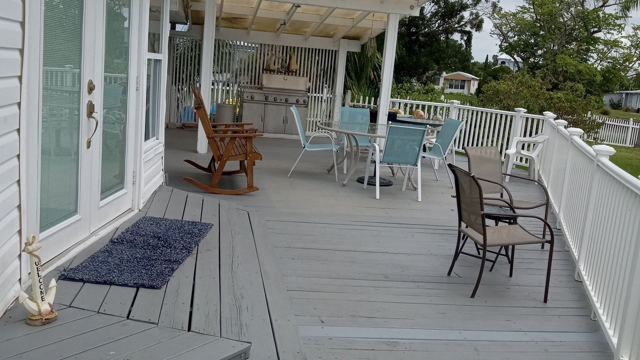 Photo of Bedroom in Signal Cove