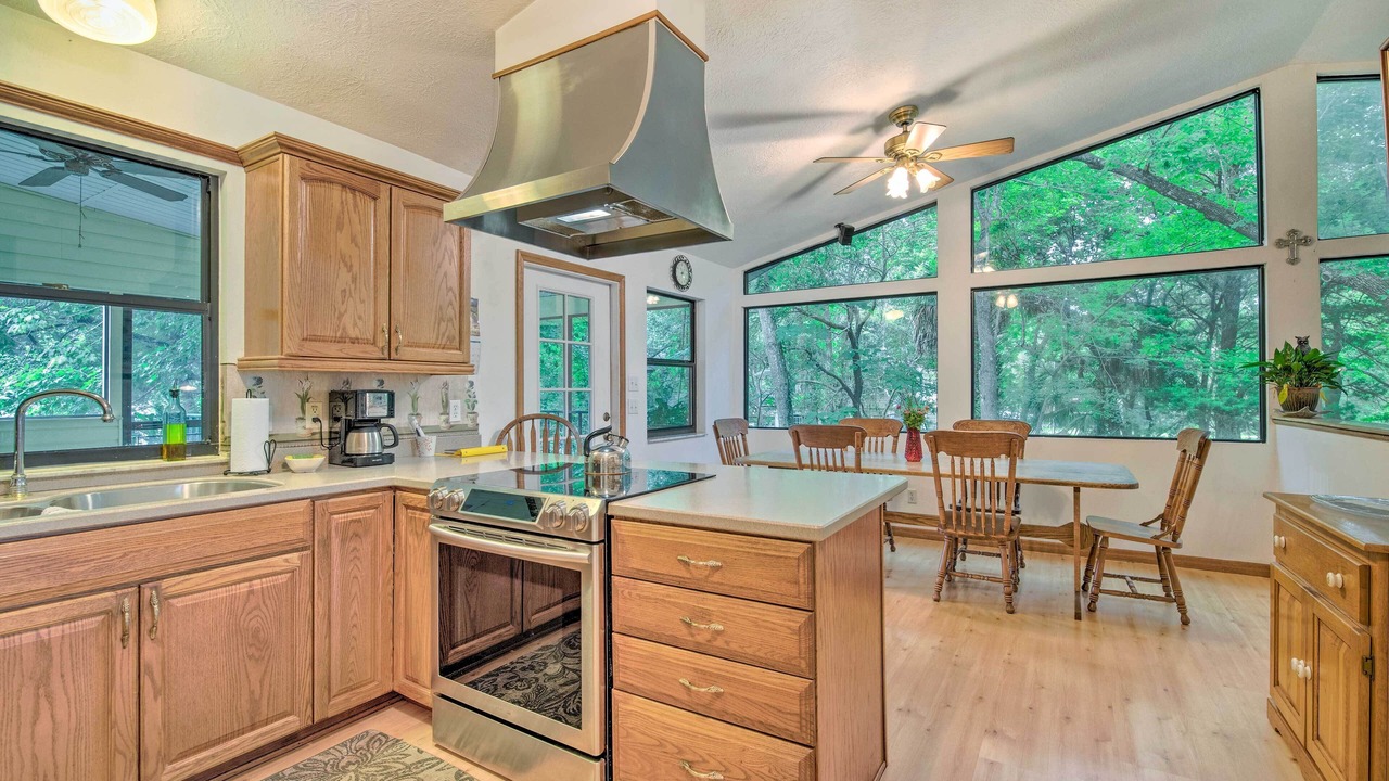 Photo of Kitchen in Inglis