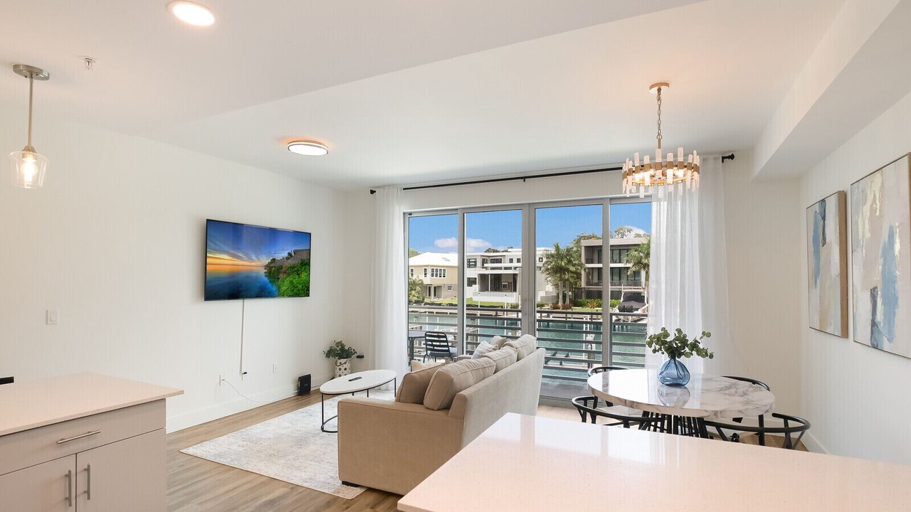 Photo of Livingroom in Central Sarasota