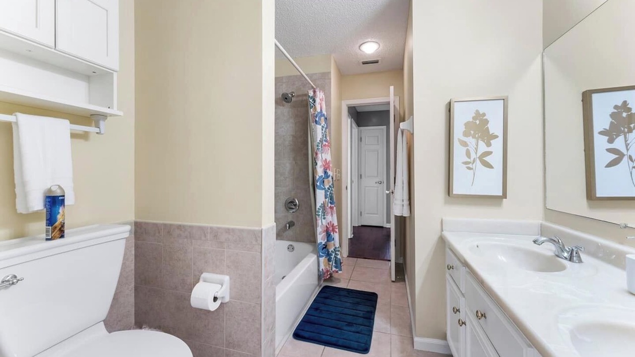 Photo of Bathroom in Southside
