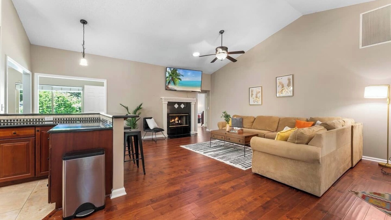 Photo of Livingroom in Southside
