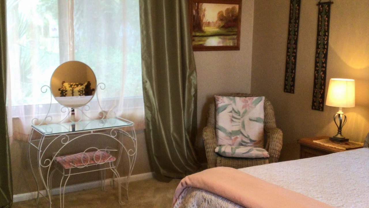 Photo of Bedroom in Crooked Lake
