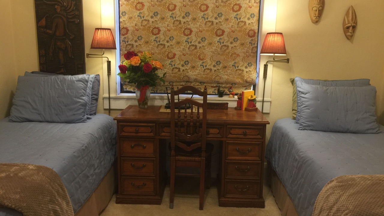 Photo of Bedroom in Crooked Lake