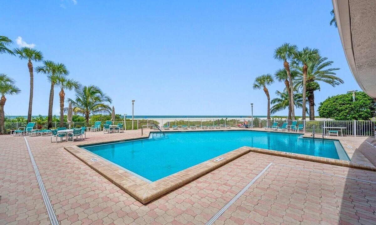 Photo of Outdoor in Sand Key
