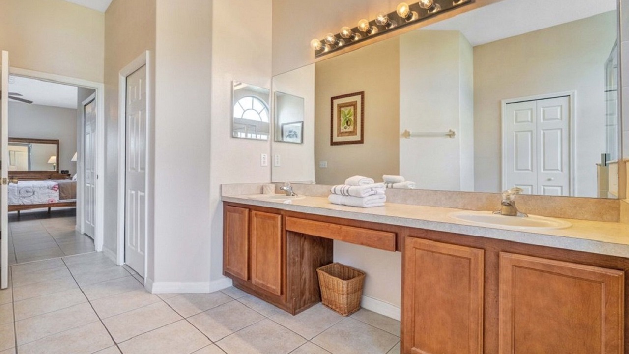 Photo of Bathroom in Legacy Park