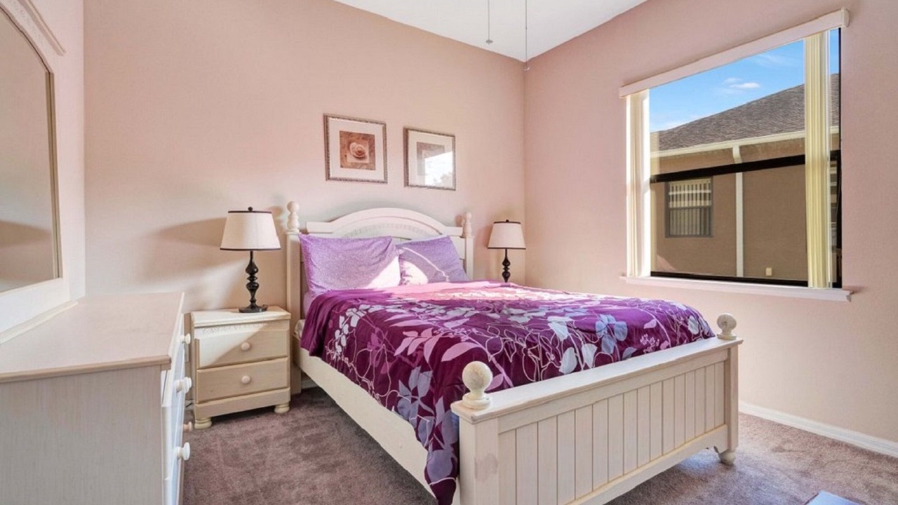 Photo of Bedroom in Legacy Park