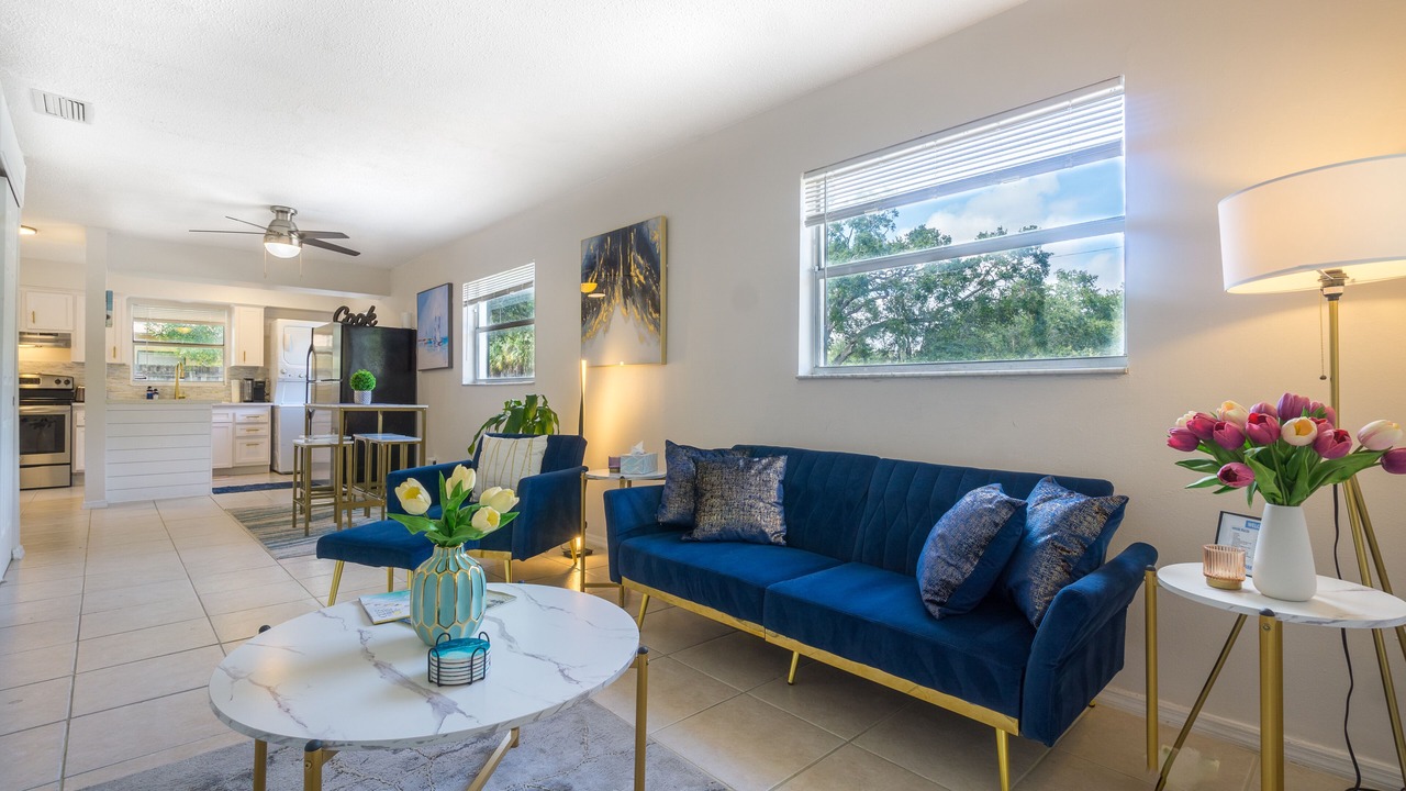 Photo of Livingroom in United Central