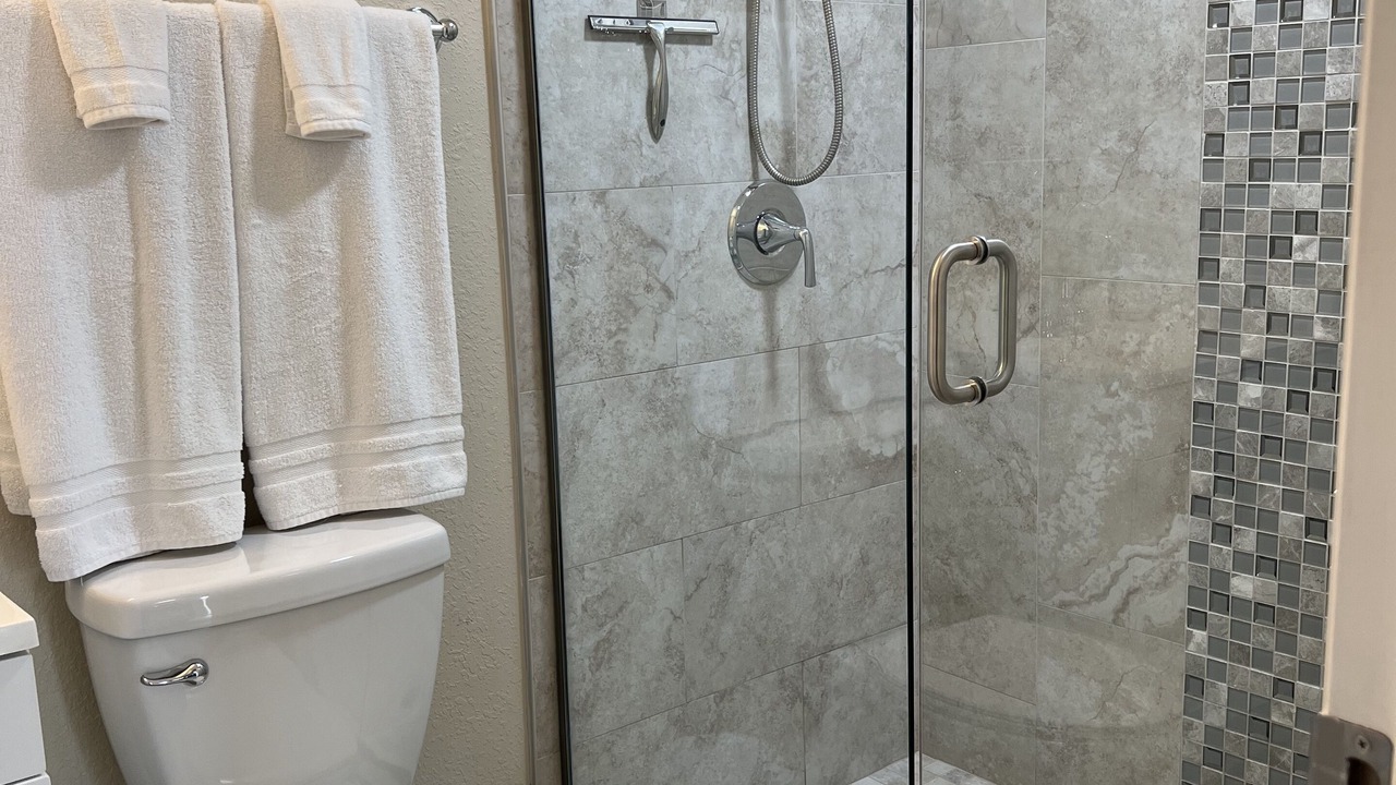 Photo of Bathroom in Egypt Lake-Leto