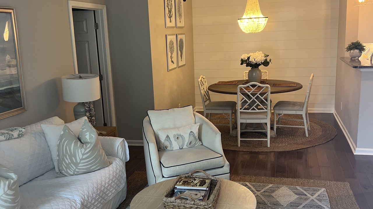 Photo of Livingroom in Seaside Farms
