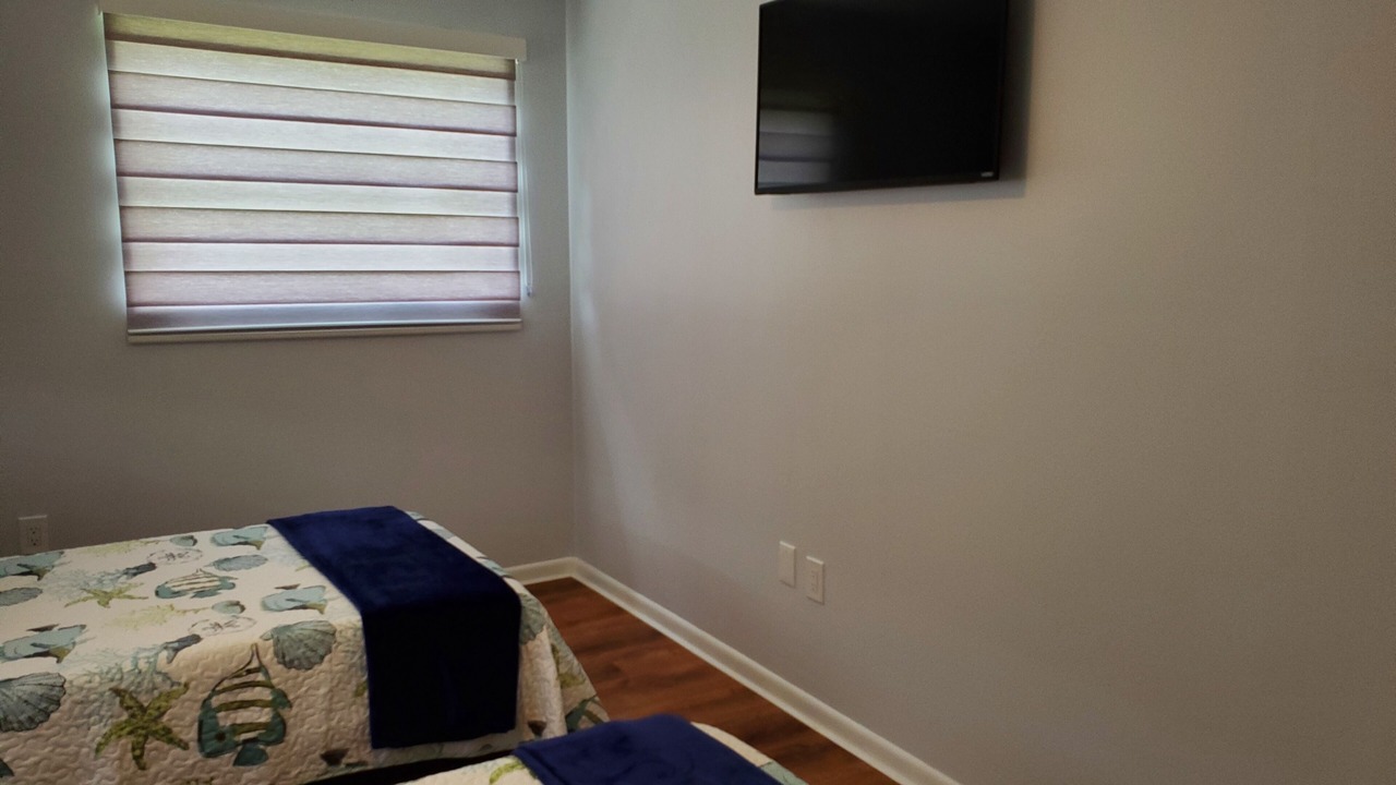 Photo of Bedroom in Cypress Lake