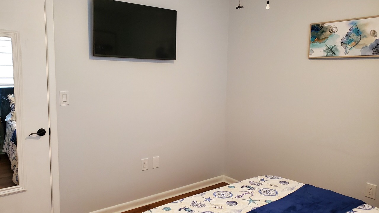 Photo of Bedroom in Cypress Lake
