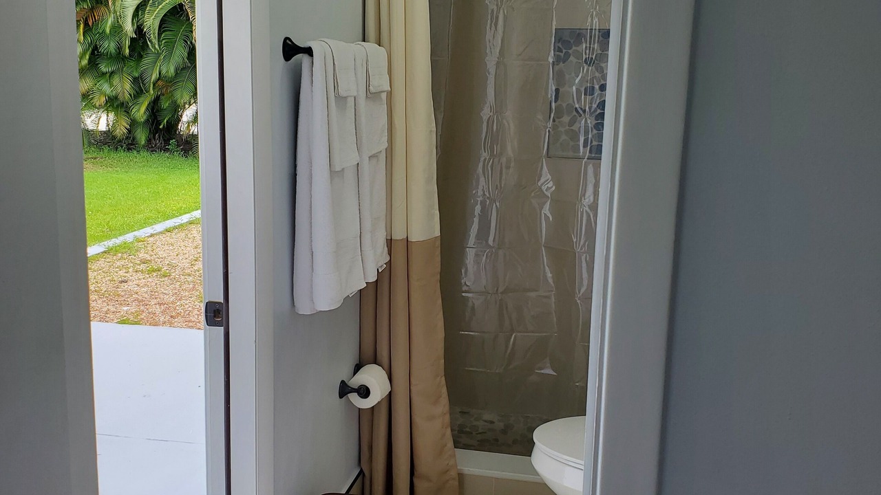 Photo of Bathroom in Cypress Lake
