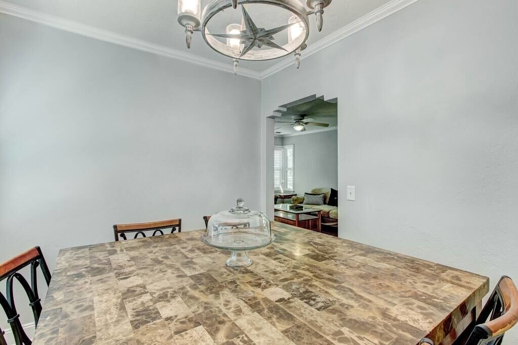 Photo of Bedroom in Murray Hill