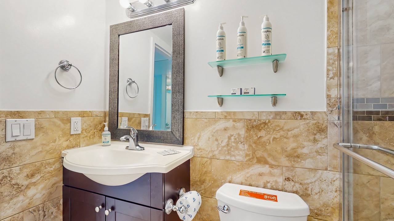 Photo of Bathroom in Galt Mile