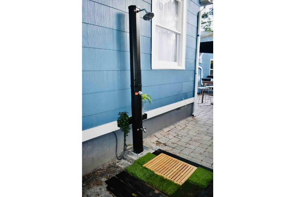 Photo of Outdoor in Historic Uptown