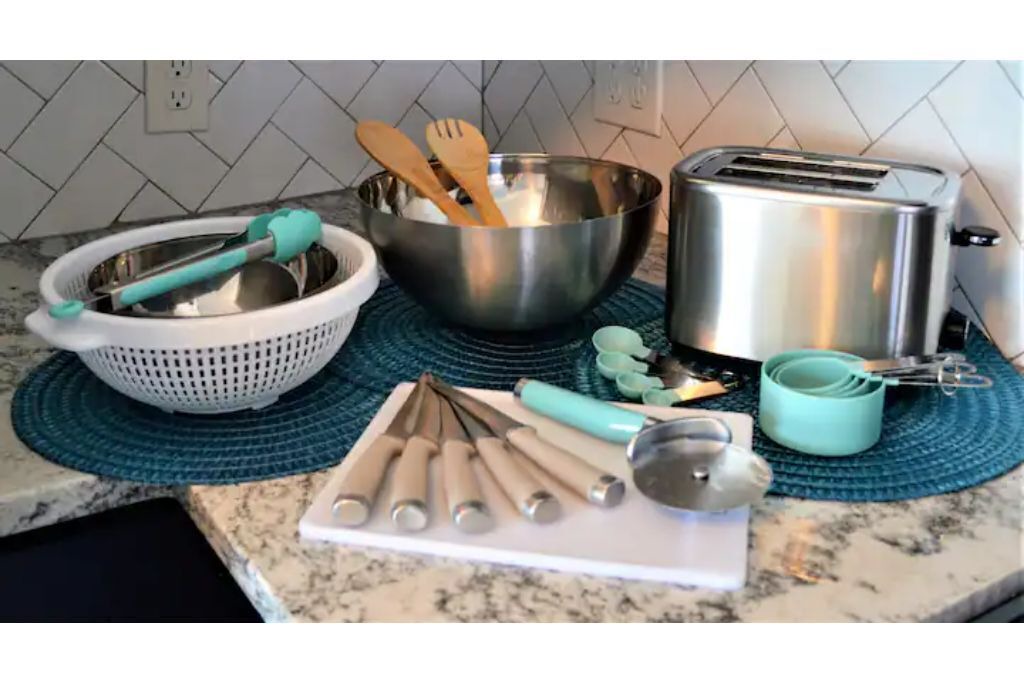 Photo of Kitchen in Historic Uptown