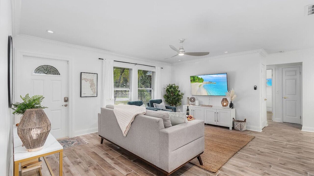 Photo of Bedroom in Bonita Springs